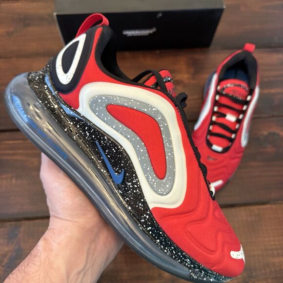 Undercover x Nike Air Max 720 Shoes main image 10